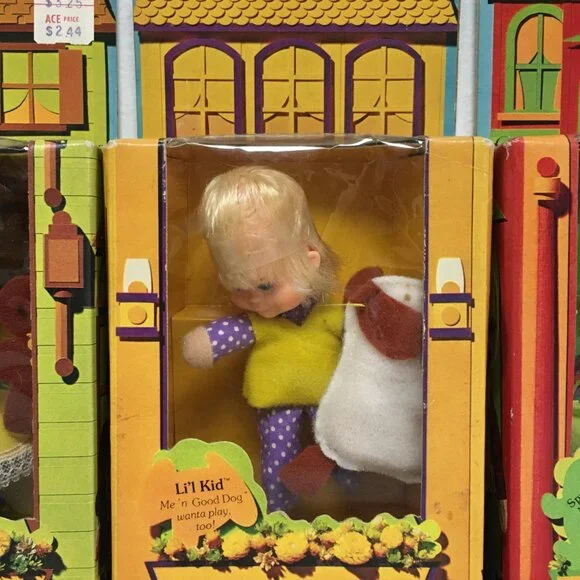 Lot of Nine (9) Vintage 1975 "Honey Hill Bunch" Dolls - by Mattel - Picture 6 of 13